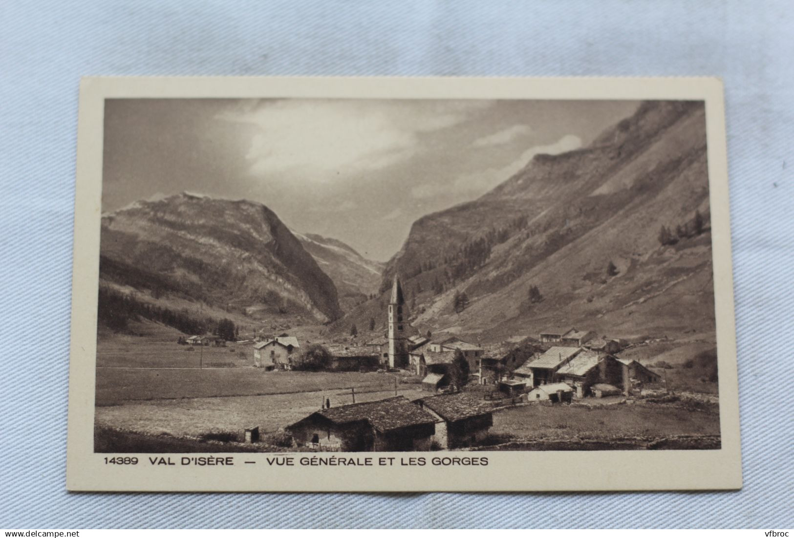 AA266, Val d'Isère, vue générale et les gorges, Savoie 73