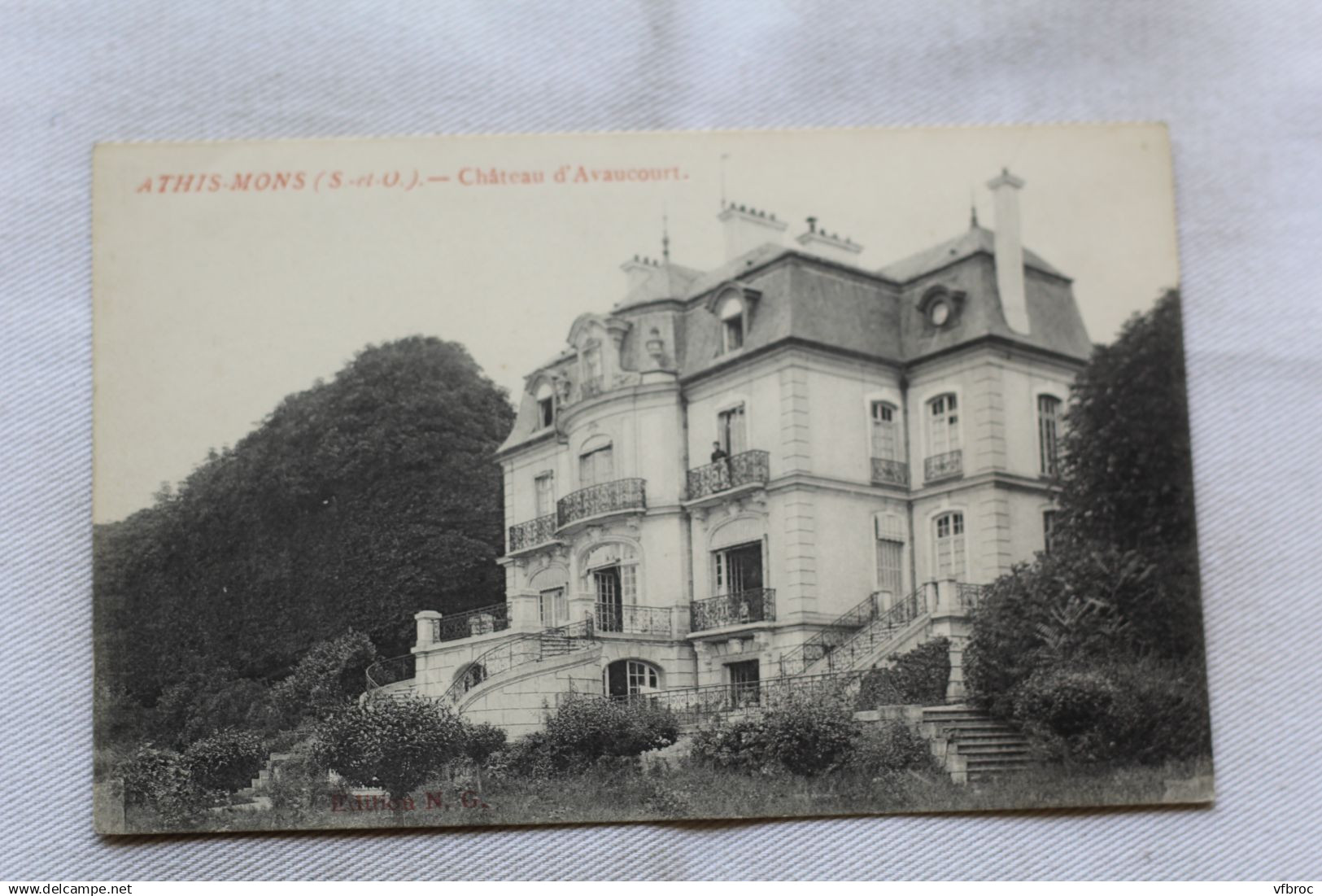 AA357, Athis Mons, château d'Avaucourt, Essonne 91