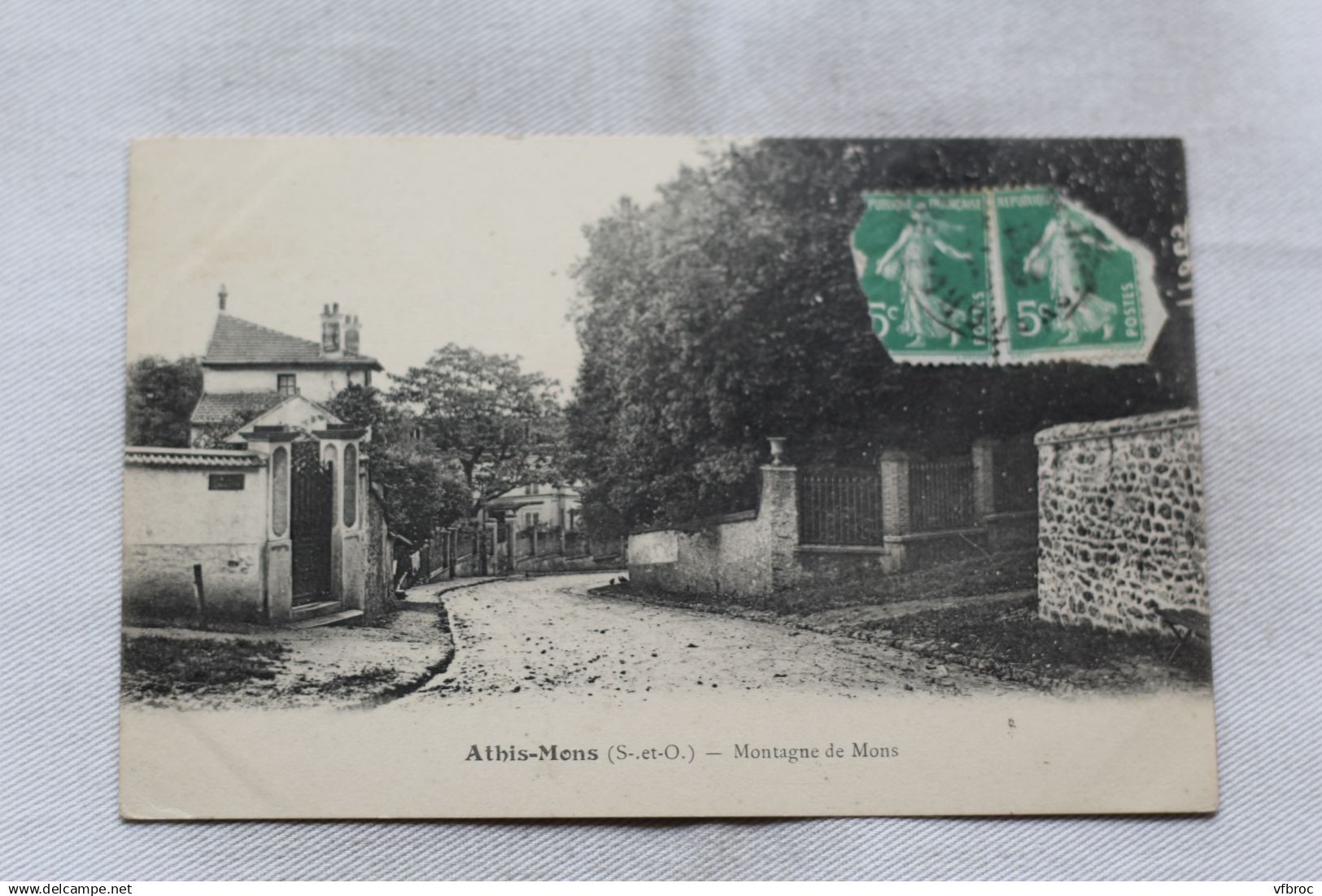 AA601, Athis Mons, Montagne de Mons, Essonne 91