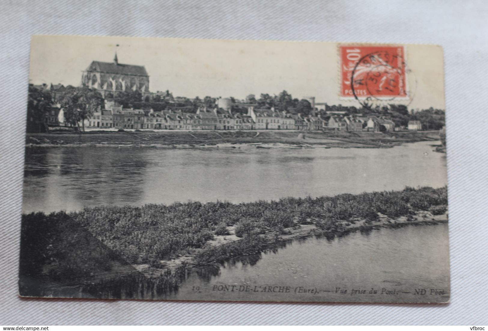 AA703, Pont de l'Arche, vue prise du pont, Eure 27