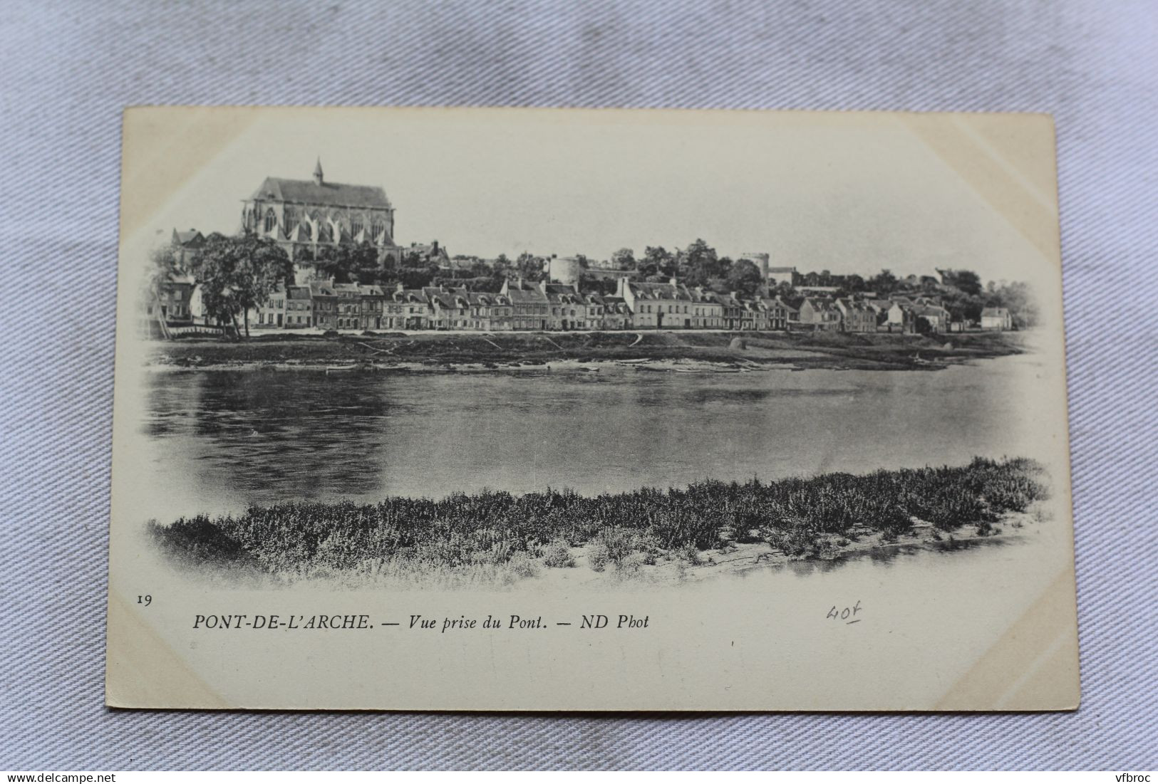 AA750, Pont de l'Arche, vue prise du pont, Eure 27