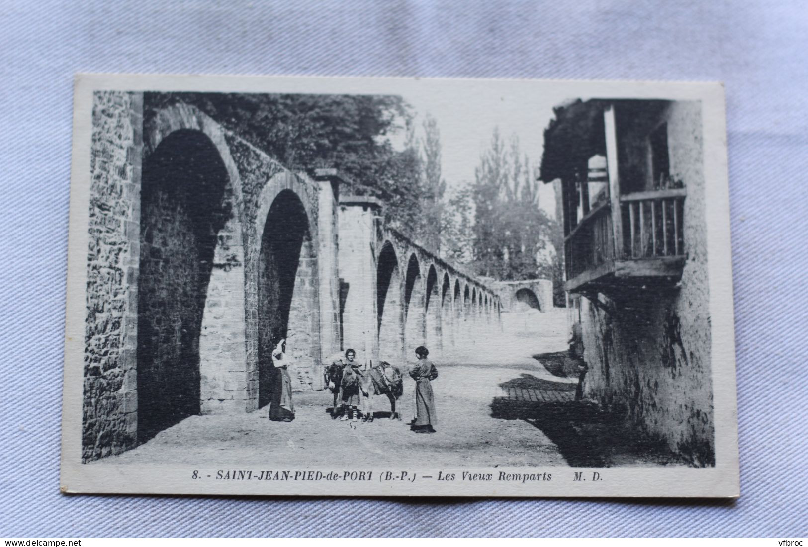 AA811, Saint Jean Pied de Port, les vieux remparts, Pyrénées Atlantiques 64