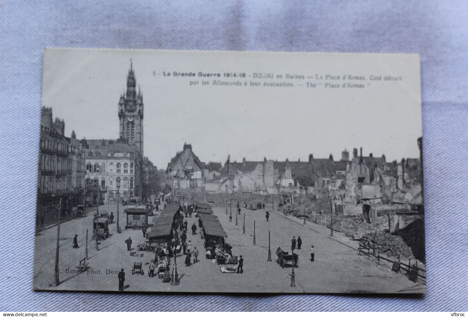 AA828, Cpa 1919, Douai, Douai, la place d'Armes, Nord 59