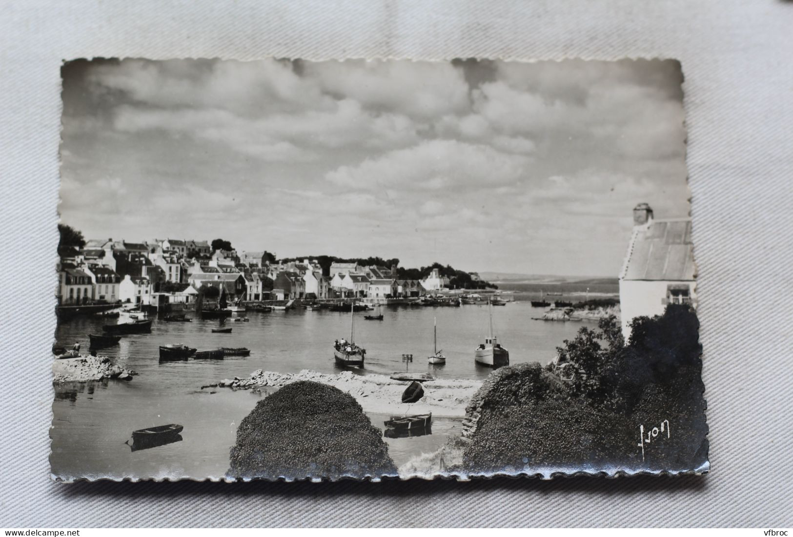 AA921, Cpm, Treboul Douarnenez, le port, Finistère 29