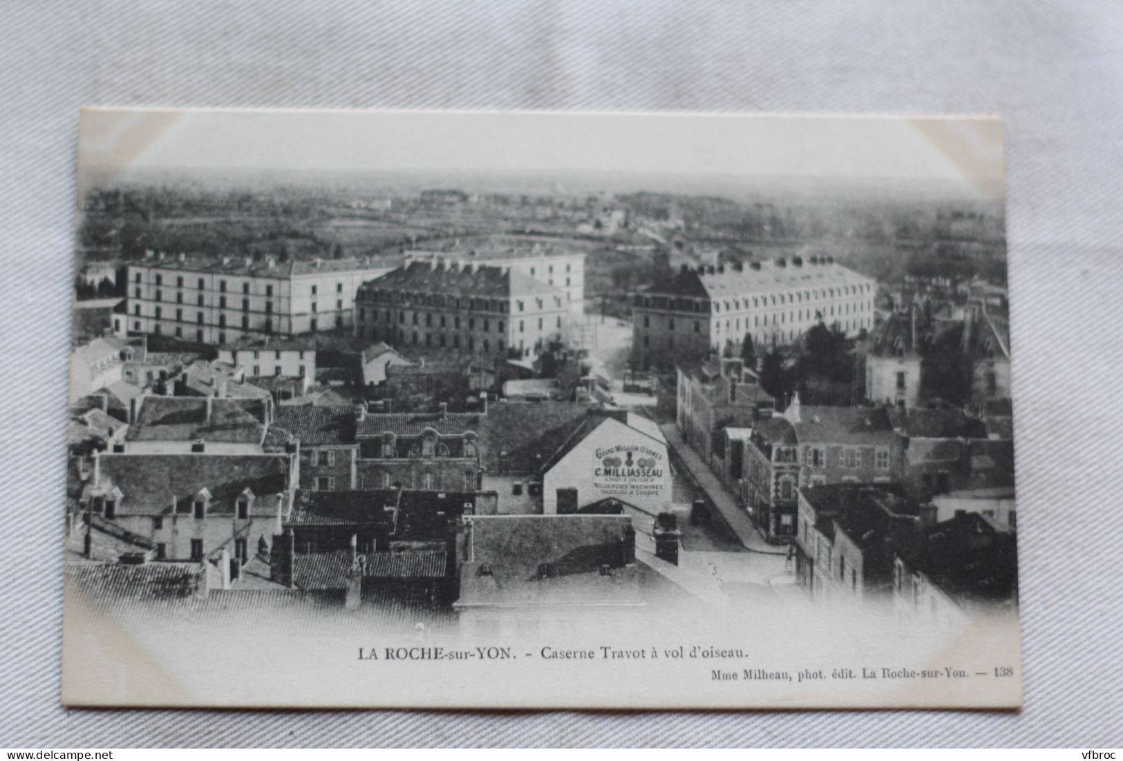 AB344, La Roche sur Yon, caserne à vol d'oiseau, Vendée 85