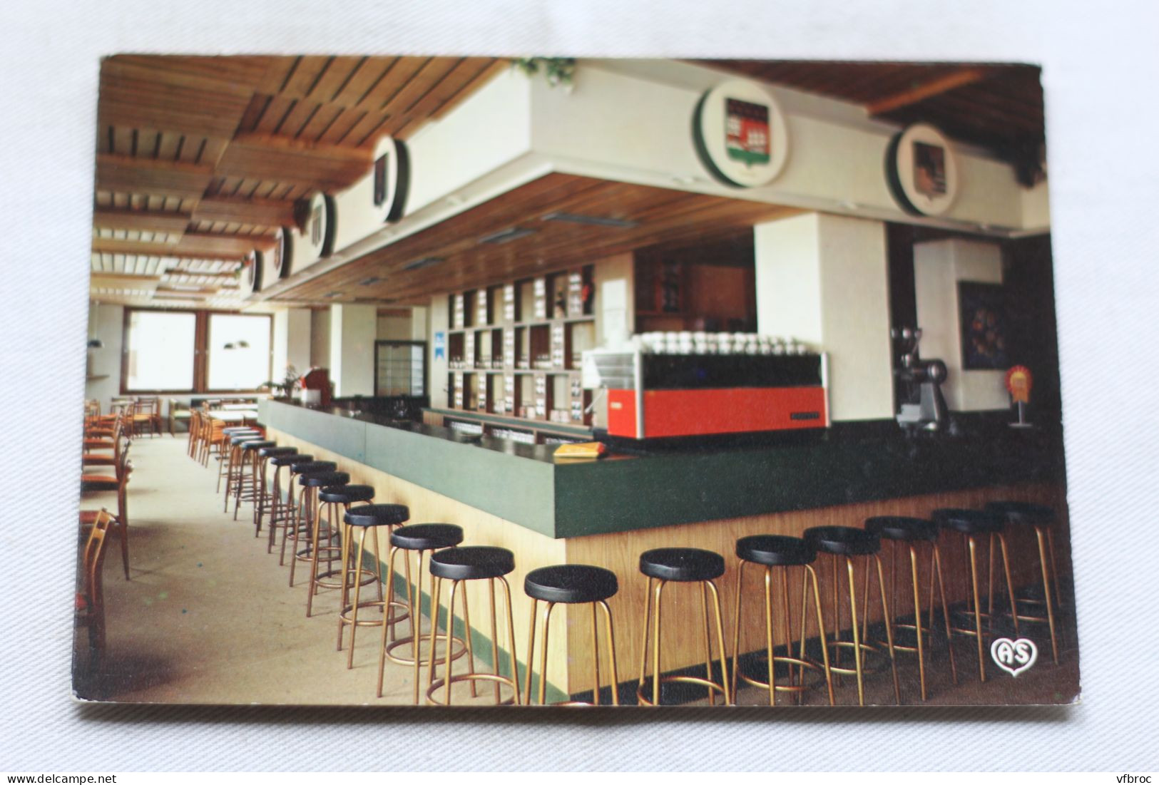 AB529, Cpm, Septmoncel, village de vacances de Lamoura, le bar, Jura 39