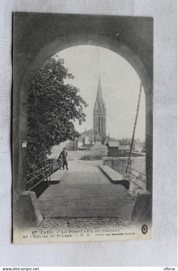 AB698, Caen, le pont levis du château, Calvados 14