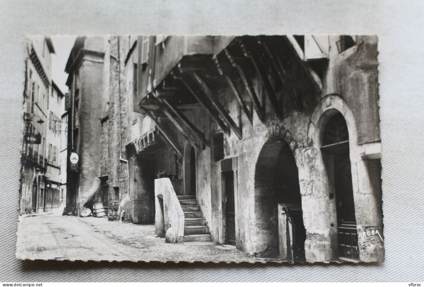 AB706, Cpsm 1956, Figeac, ru Séguier, Lot 46