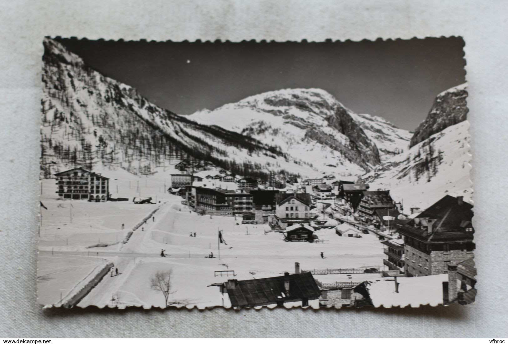 AB823/3, Cpsm 1956, Val d'Isère, vue générale, Savoie 73