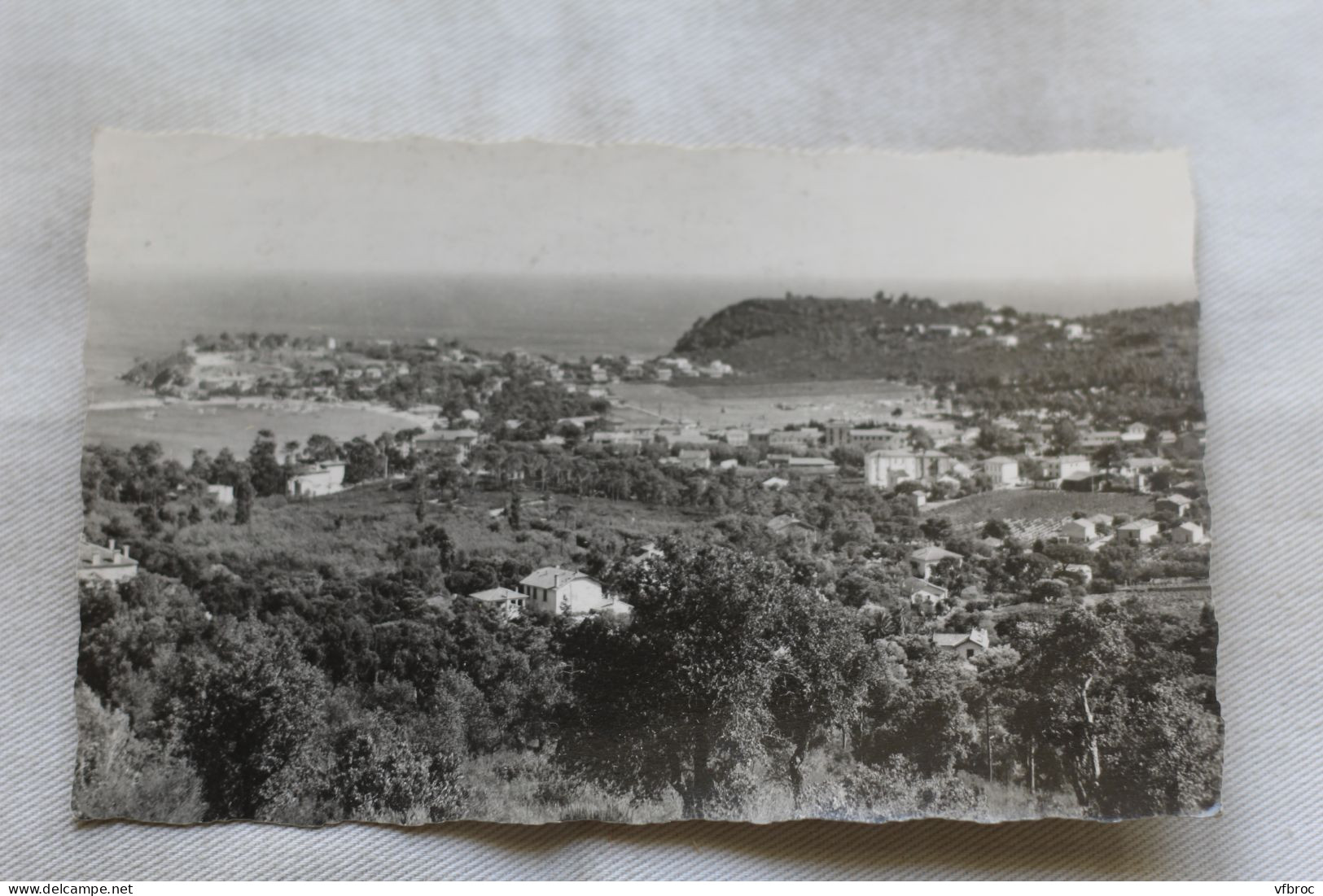 AC243/3, Cpsm, Cavalaire sur mer, le Cap et la Vigie, Var 83