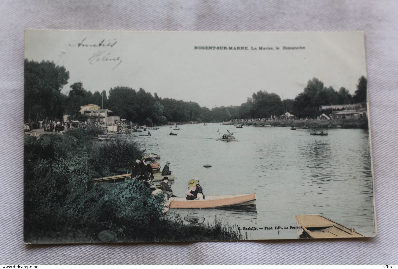 AC247/3, Nogent sur Marne, la Marne le dimanche, Val de Marne 94