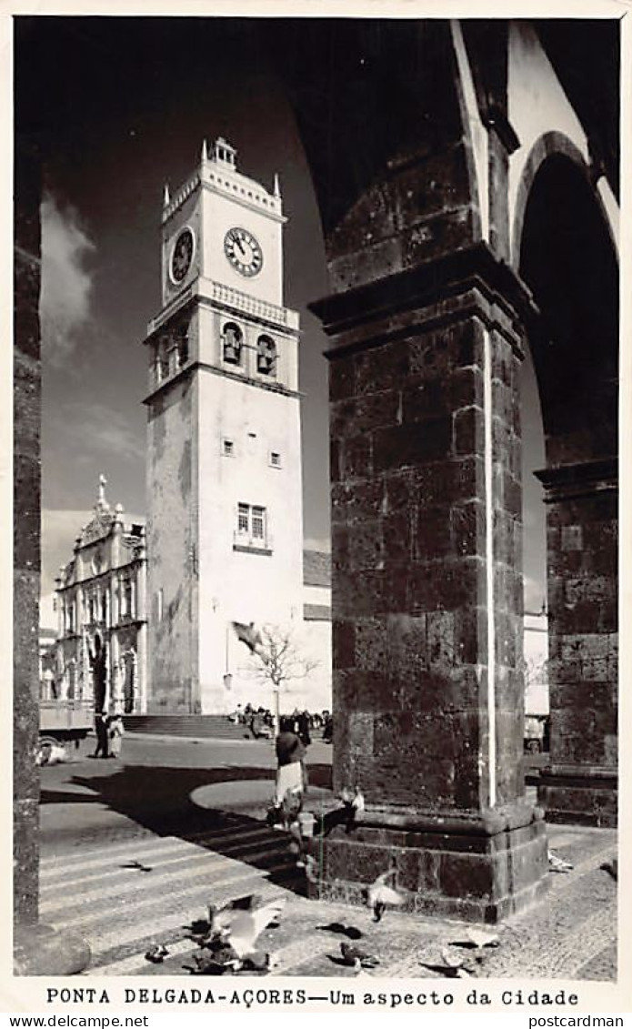 Açores - PONTA DELGADA - Um aspecto da Cidade) POSTAL FOTO