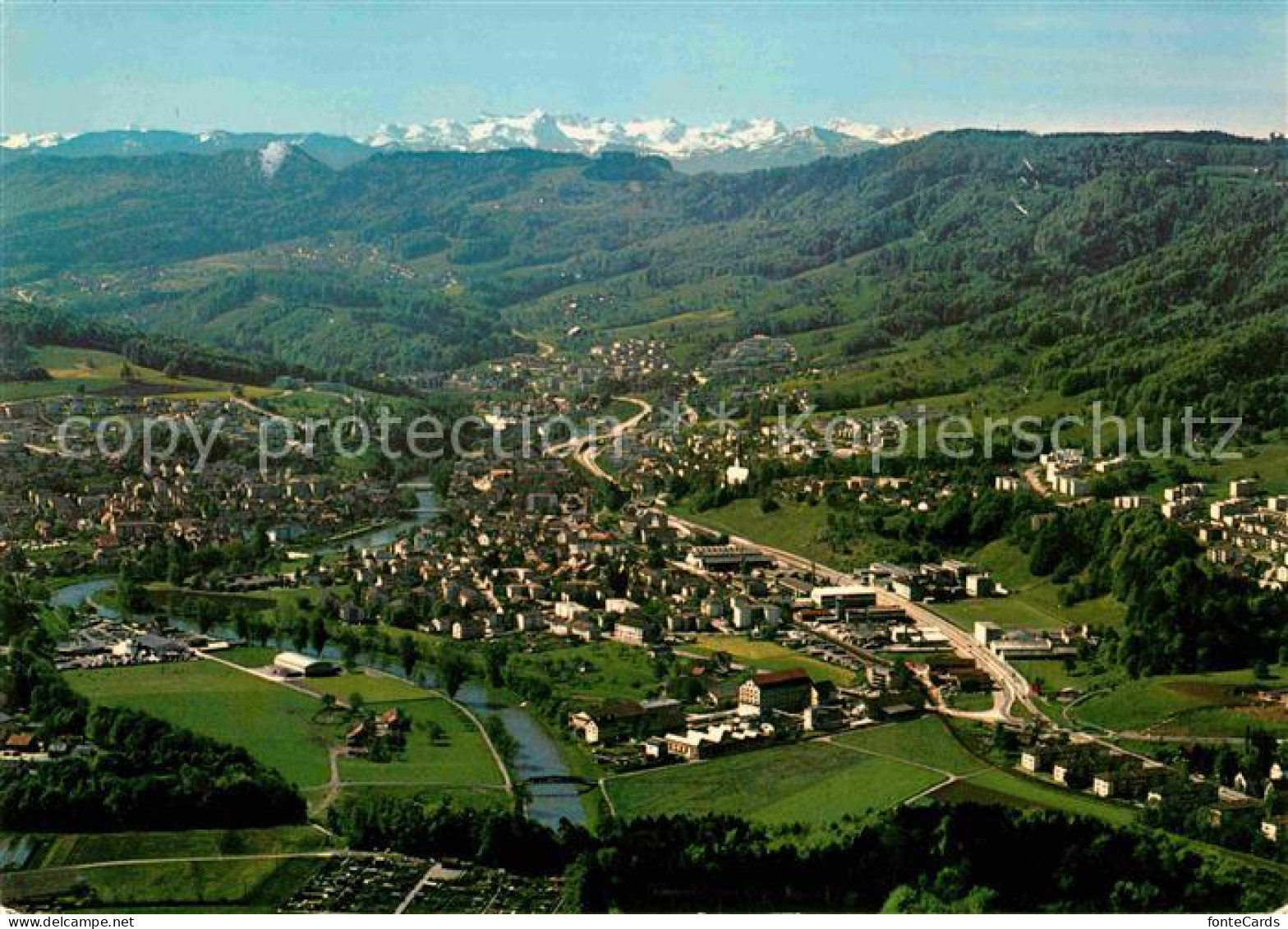 Adliswil Fliegeraufnahme