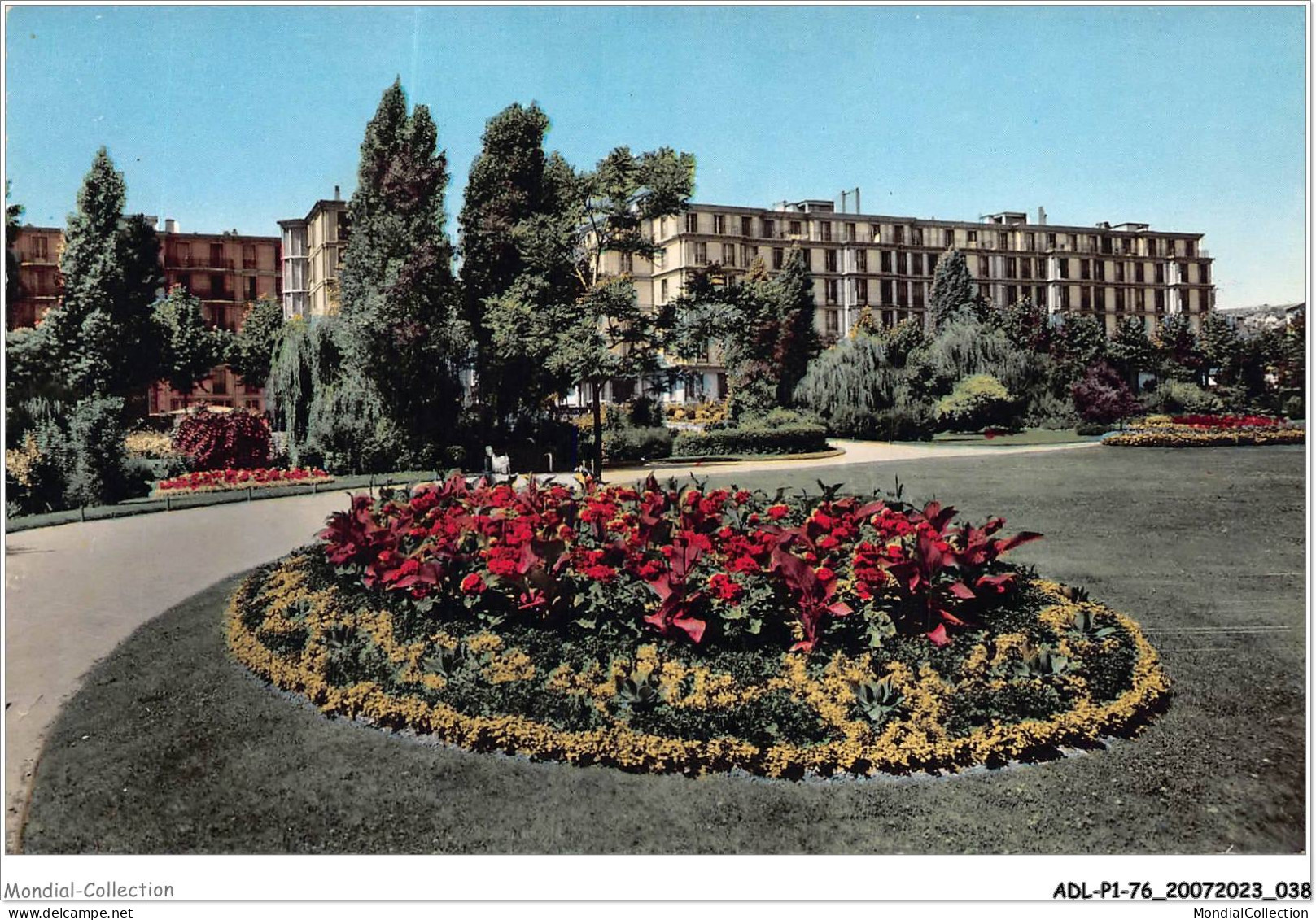 ADLP1-76-0020 - LE HAVRE - square saint-roch