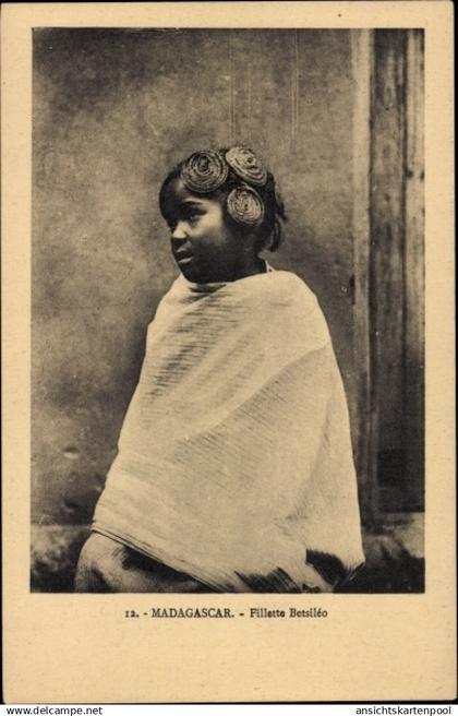 CPA Madagaskar, Fillette Betsileo