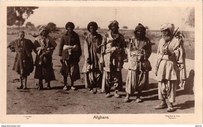 PC AFGHANISTAN AFGHANS REAL PHOTO POSTCARD (a84291)