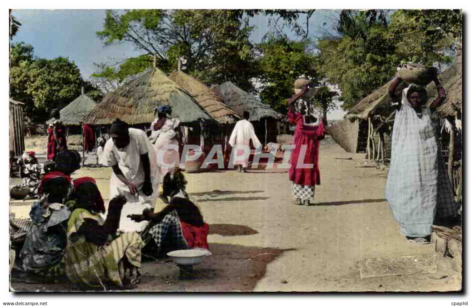 Afrique - Africa - L Afrique en Couleurs - Village Africain - CPA