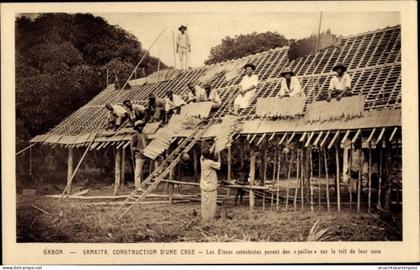 CPA Samkita Gabun, Construction d'une case