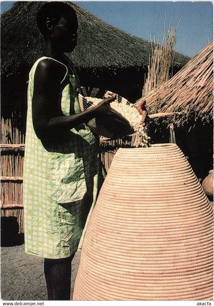CPM AK Grain storage basket, Gumare, Botswana SOUTH AFRICA (1264875)