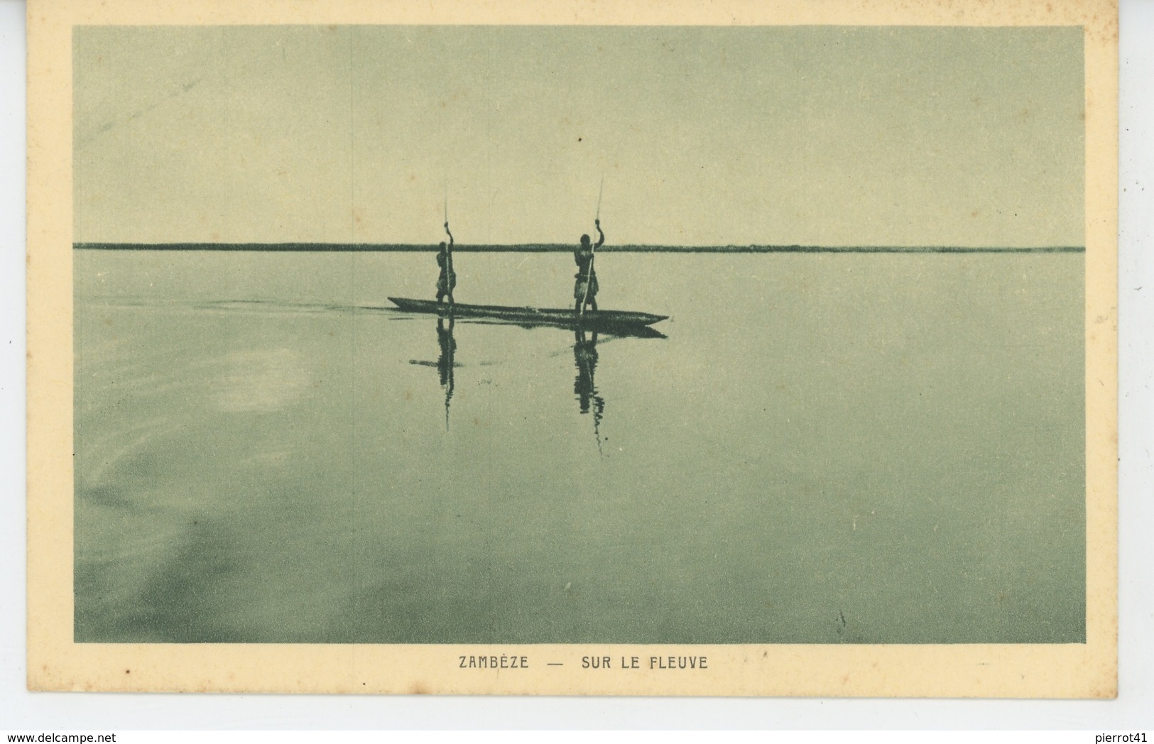 AFRIQUE - ZAMBIE - ZAMBEZE - Sur le Fleuve