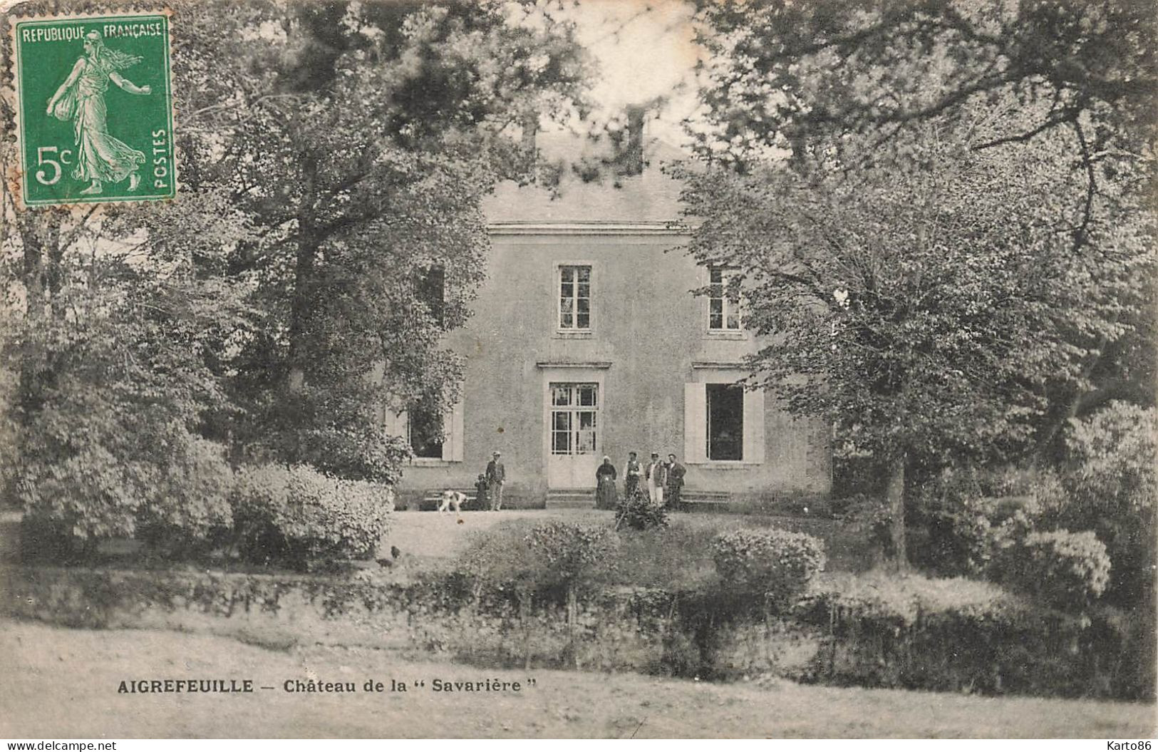 aigrefeuille sur maine * château de la " Savarière " * savarière villageois