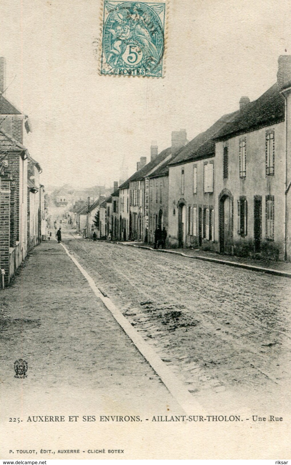 AILLANT SUR THOLON