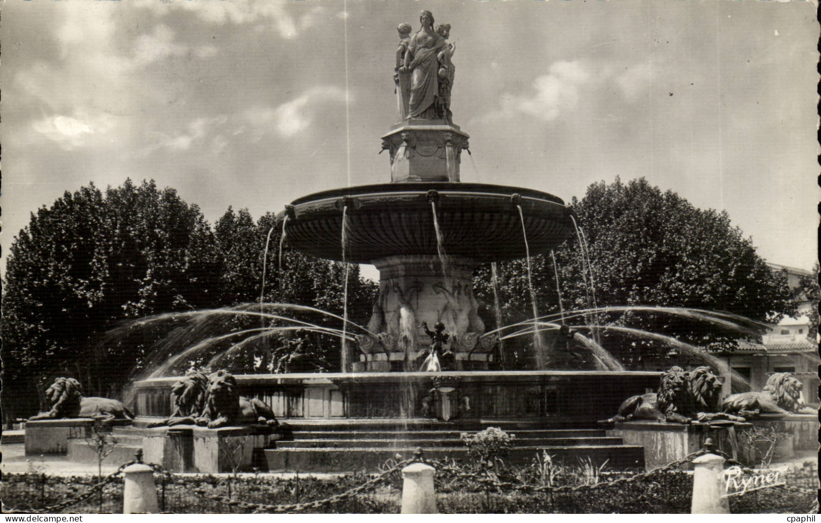 Aix en Provence - la grande Fontaine - CPA
