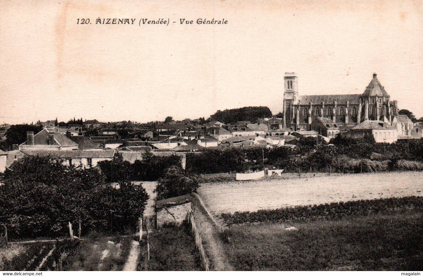Aizenay : vue générale