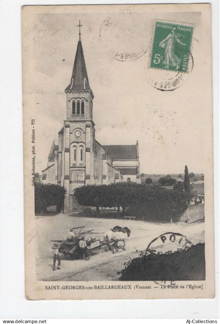 AJC - Saint Georges les Baillargeaux - la place de l'eglise