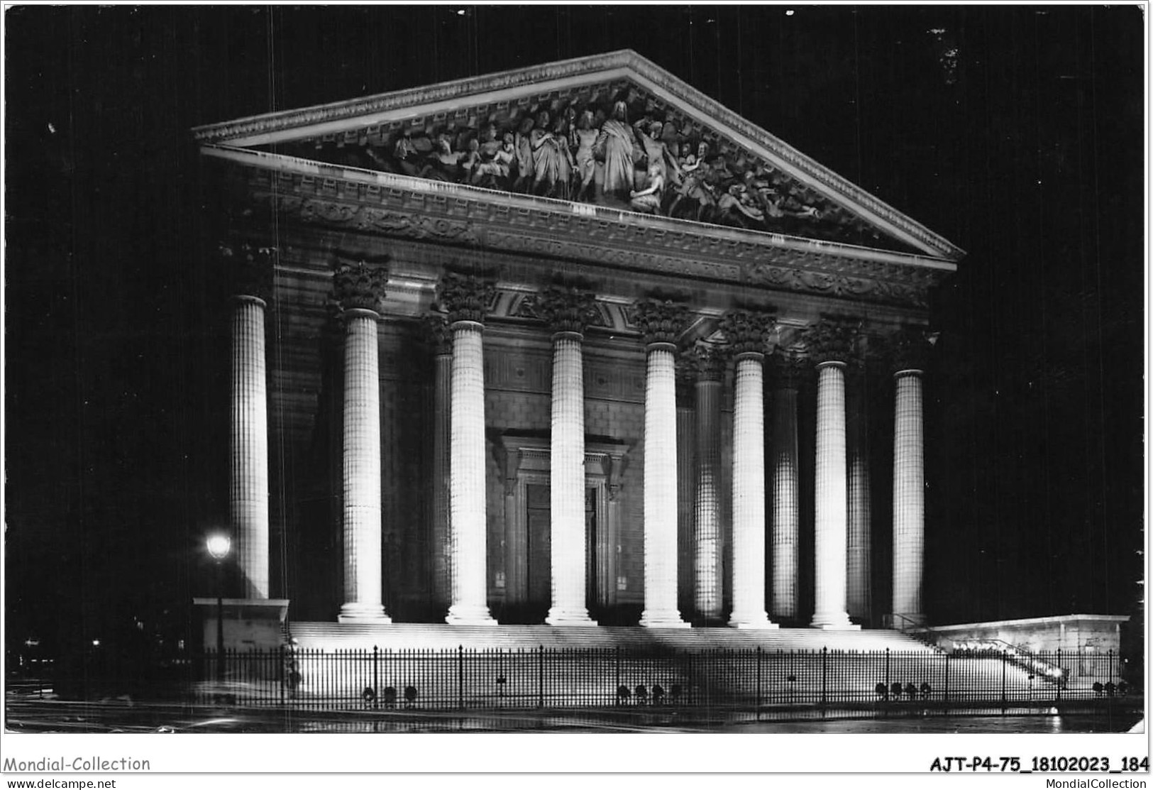 AJTP4-75-0505 - PARIS - la madeleine