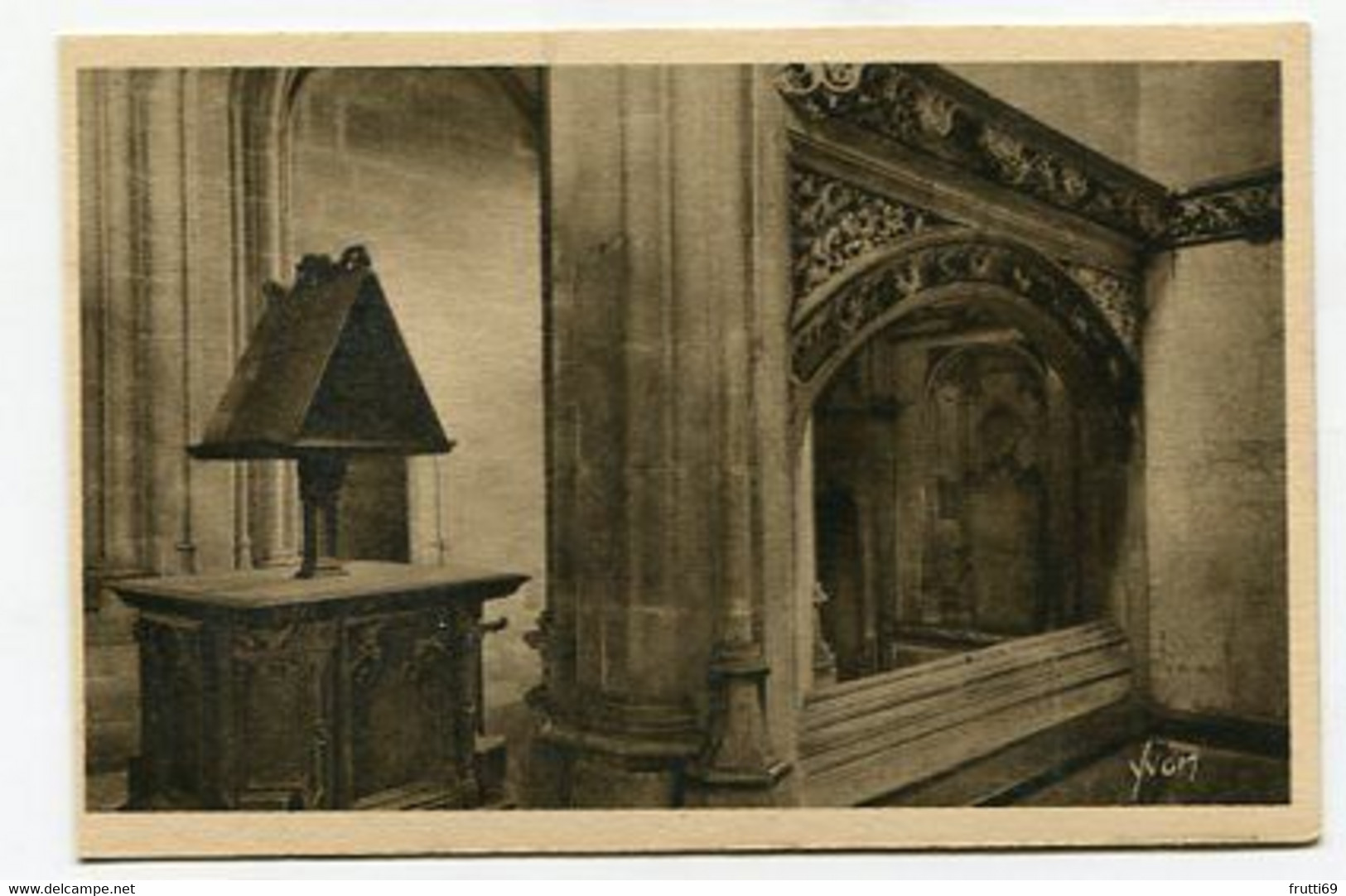 AK 052619 FRANCE - Bourg - Église de Brou - Oratoire et Lutrin de Marguerite d'Austriche