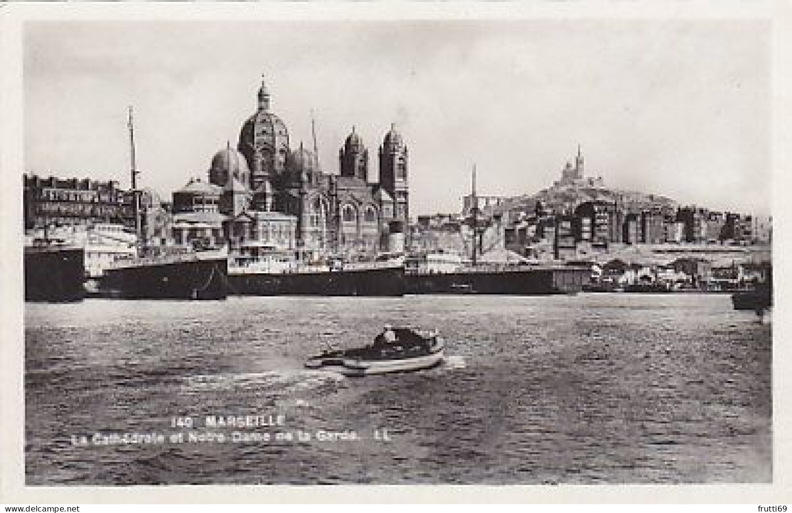 AK 166676 FRANCE - Marseille - La Cathédrale et Notre-Dame de la Garde