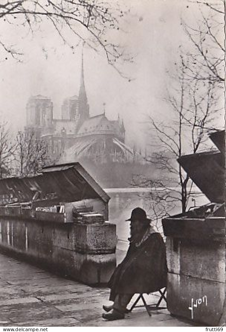 AK 190184 FRANCE - Paris - les bouquinisates du quai de la Tournelle