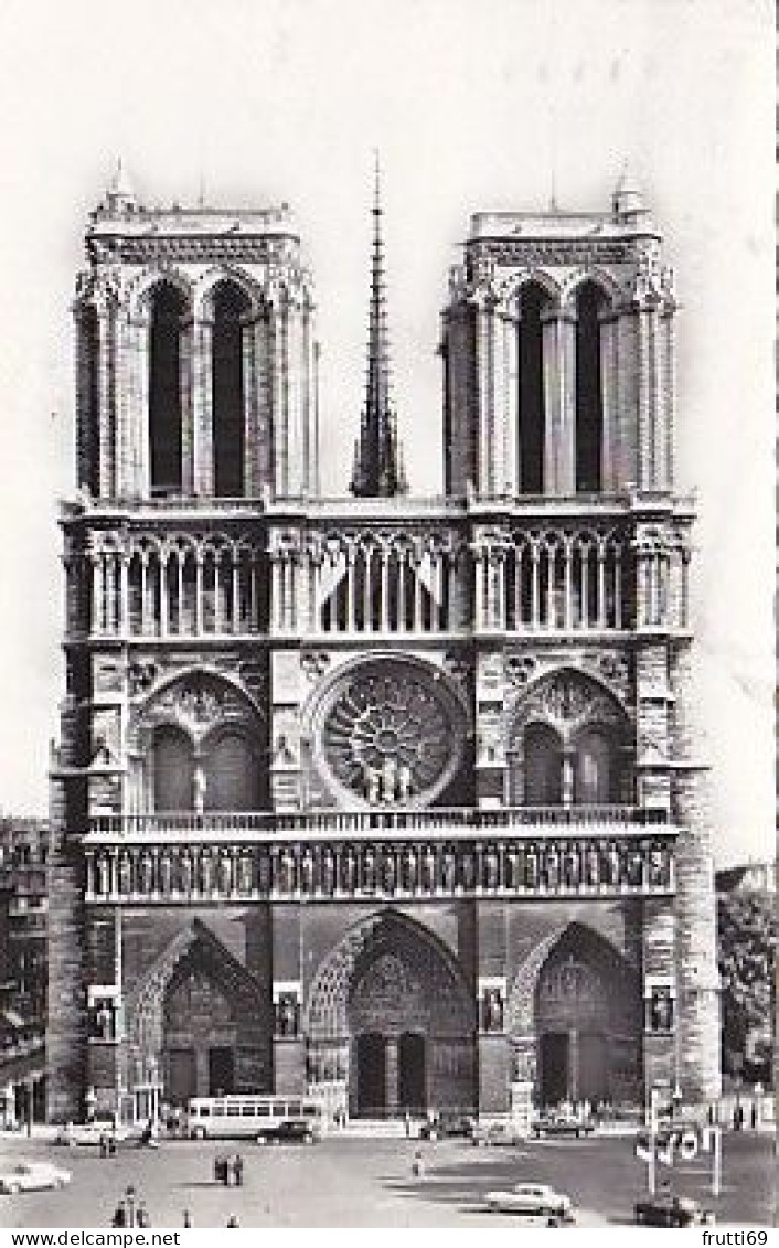 AK 195152 FRANCE - Paris - Notre-Dame