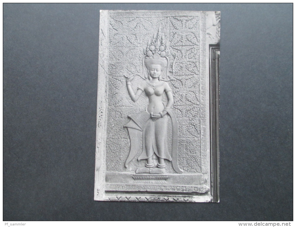 AK 1965 Cambodia - Siemreap. Bas Relief Showing Tevoda Female. Divinity Angkor. Kambodscha. Visa No. 0101