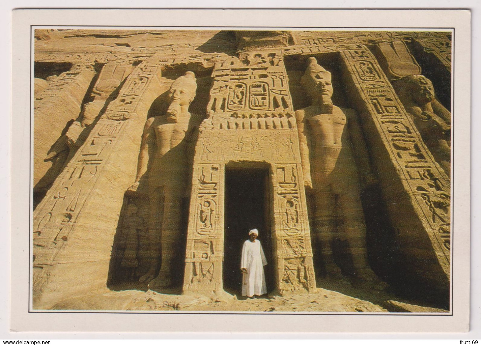 AK 198133 EGYPT - Abu Simbel - Le temple de Nefertari