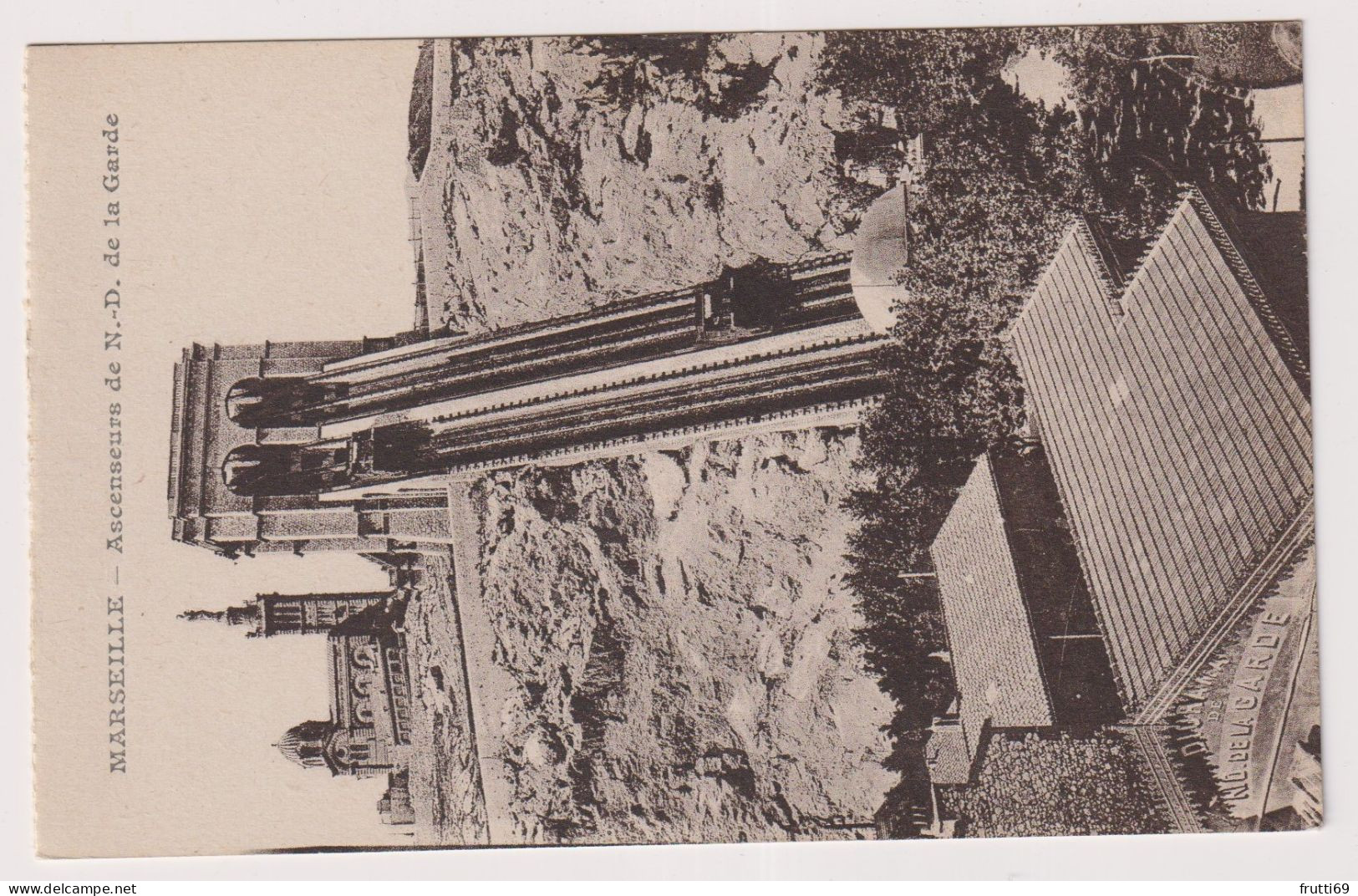 AK 199938 FRANCE - Marseille - Ascenseurs de N.-D. de la Garde