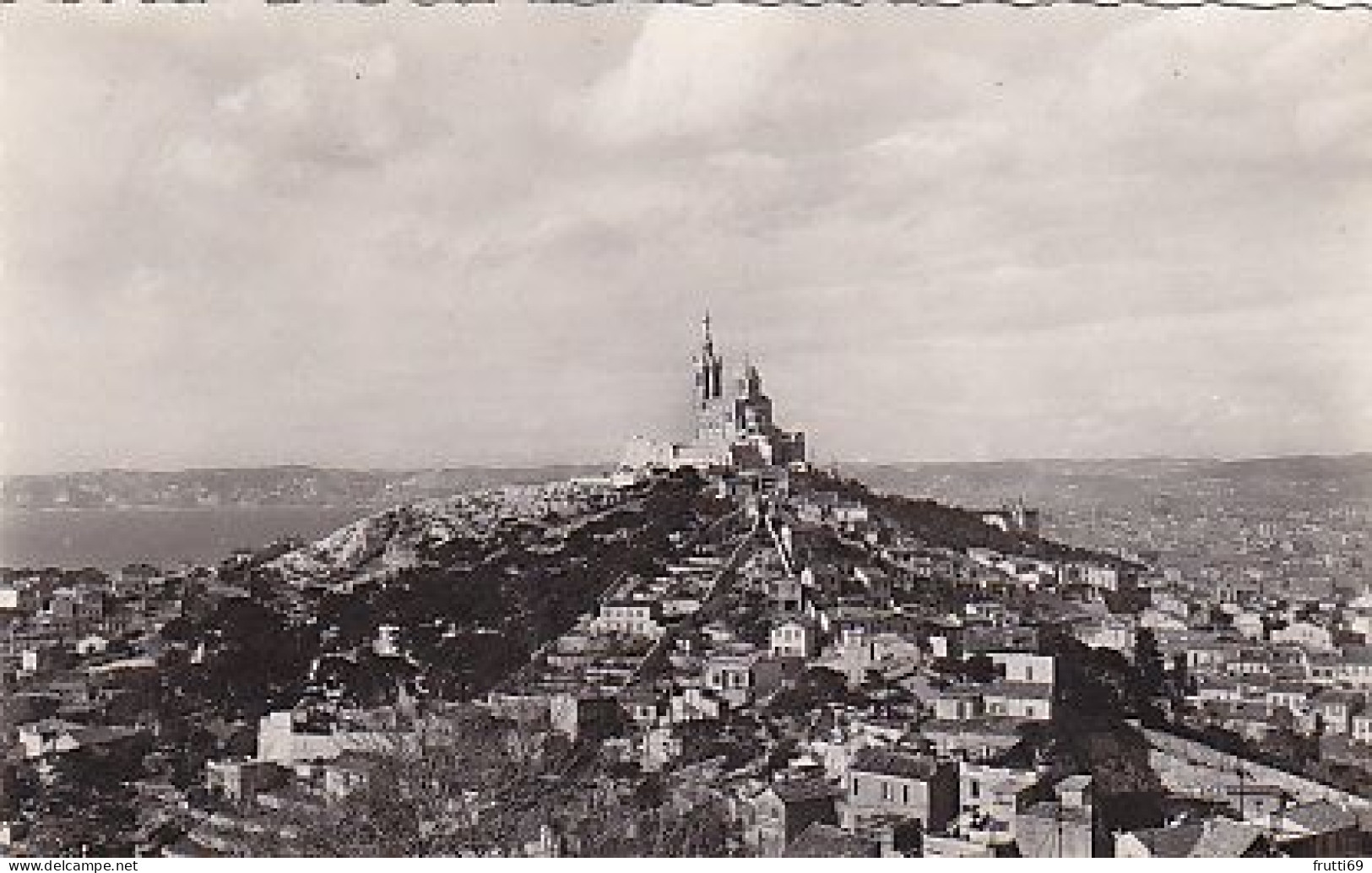 AK 214634 FRANCE - Marseille - Basilique Notre-Dame de la Garde
