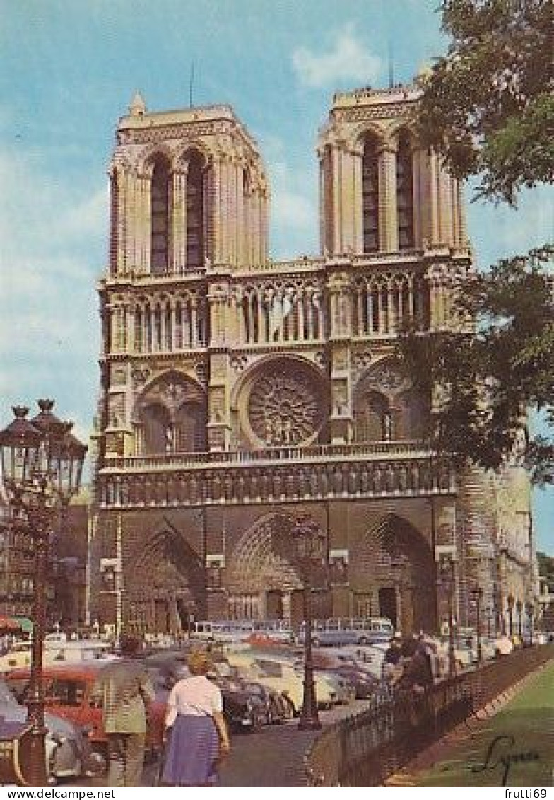 AK 215024 FRANCE - Paris - Notre-Dame