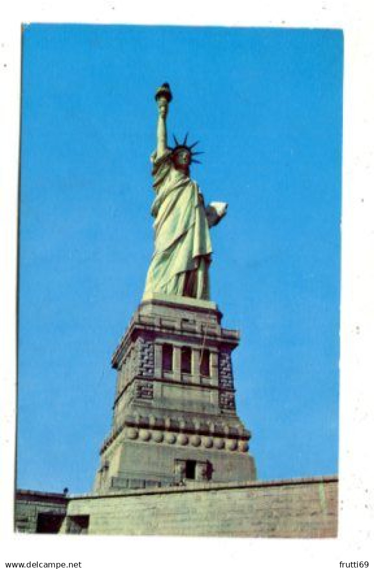 AK 223990 USA - New York - Statue of Liberty
