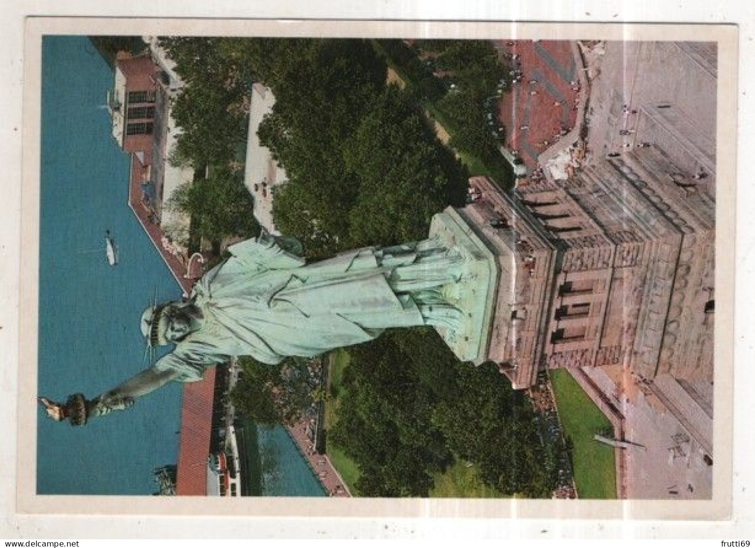 AK 258480 USA - New York - Statue of Liberty