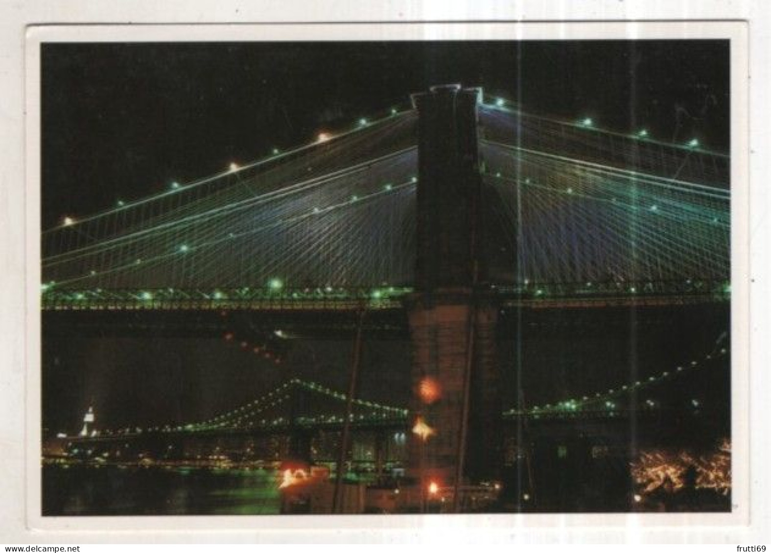 AK 262567 USA - New York - Brooklyn and Manhattan Bridges