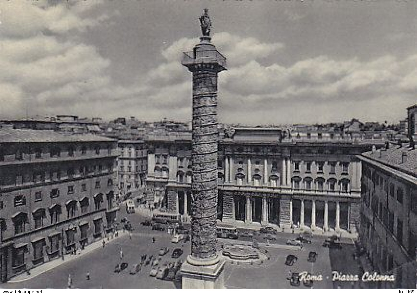 AK 272246 ITALY - Roma - Piazza Colonna