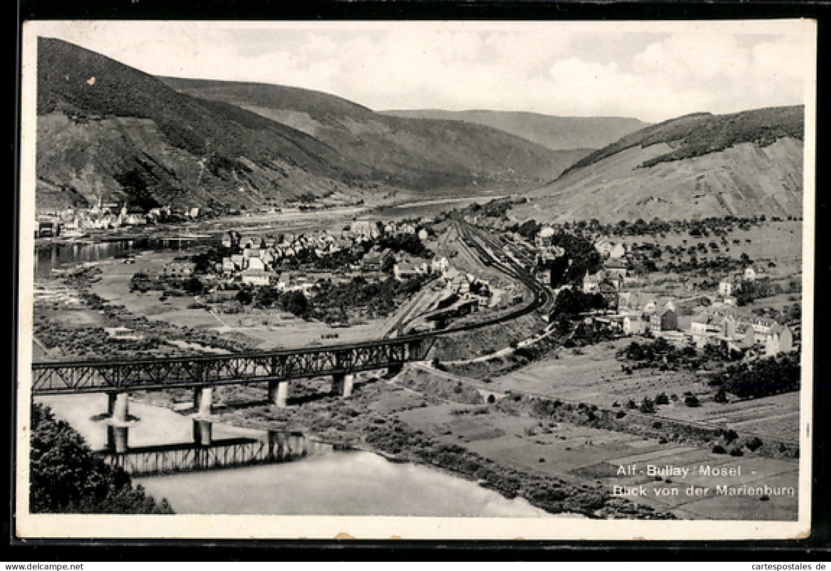 AK Alf-Bullay /Mosel, Teilansicht von der Marienburg aus