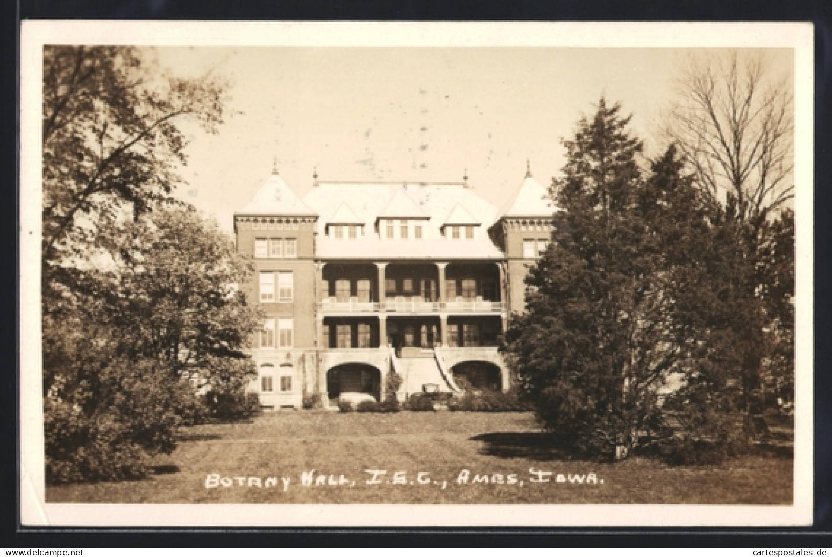 AK Ames, IA, Botany Hall