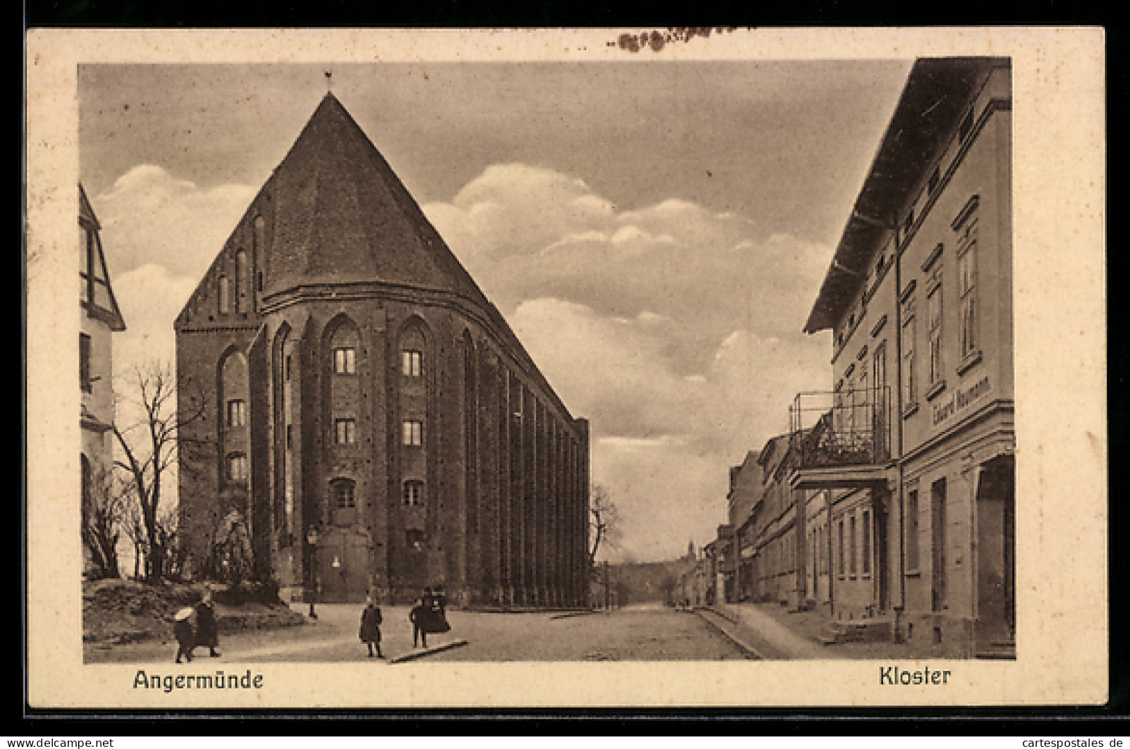 AK Angermünde, Kloster und Strasse mit Kindern
