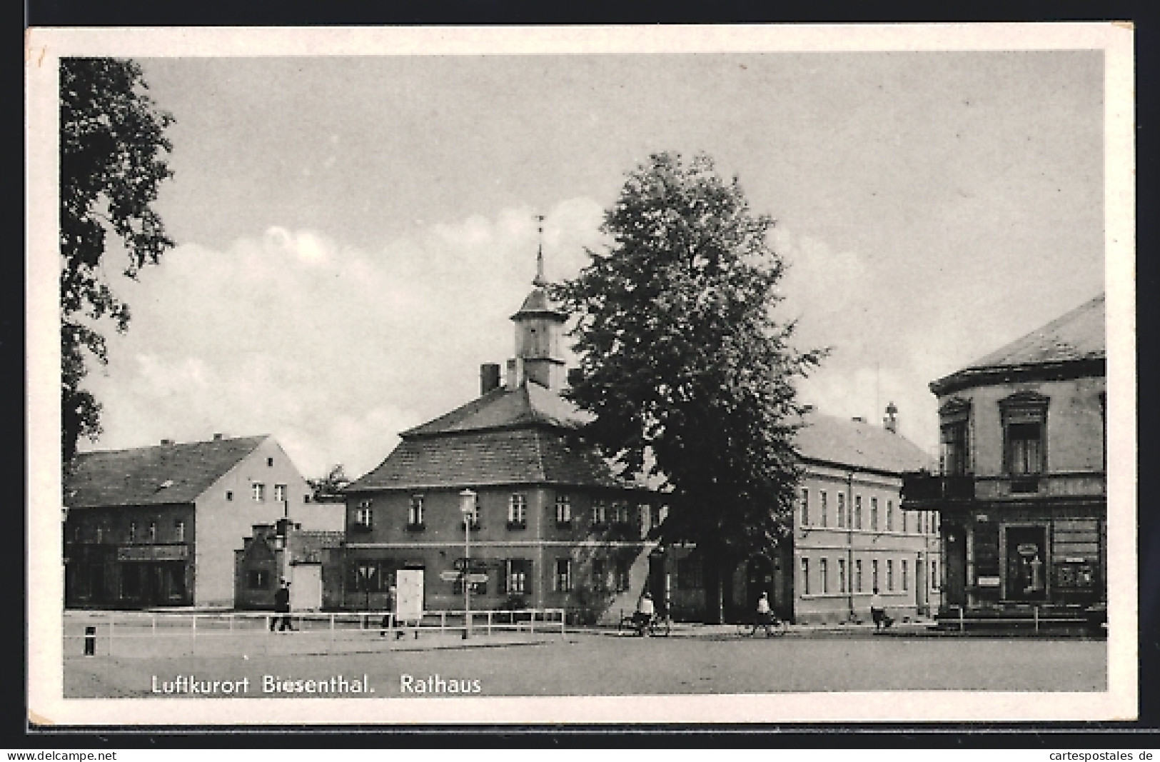AK Biesenthal / Mark, Rathaus mit Geschäft
