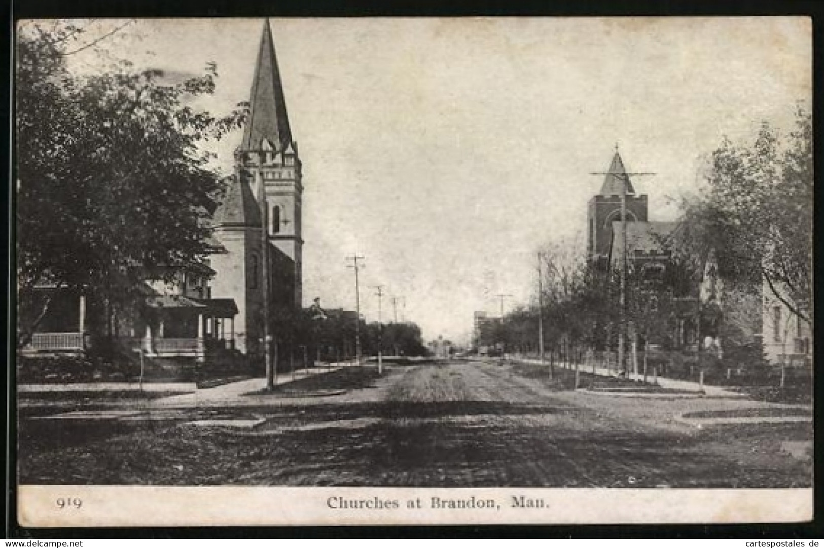 AK Brandon /Man., Churches in Lorne Avenue at Brandon