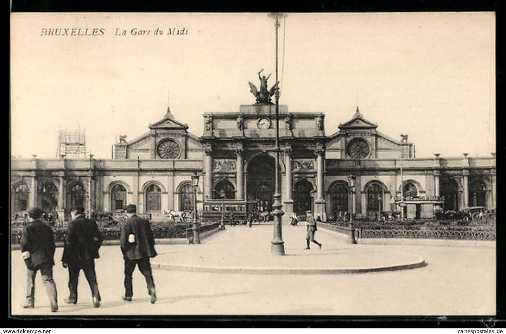 AK Brüssel / Bruxelles, La Gare du Midi, Bahnhof, Strassenbahn