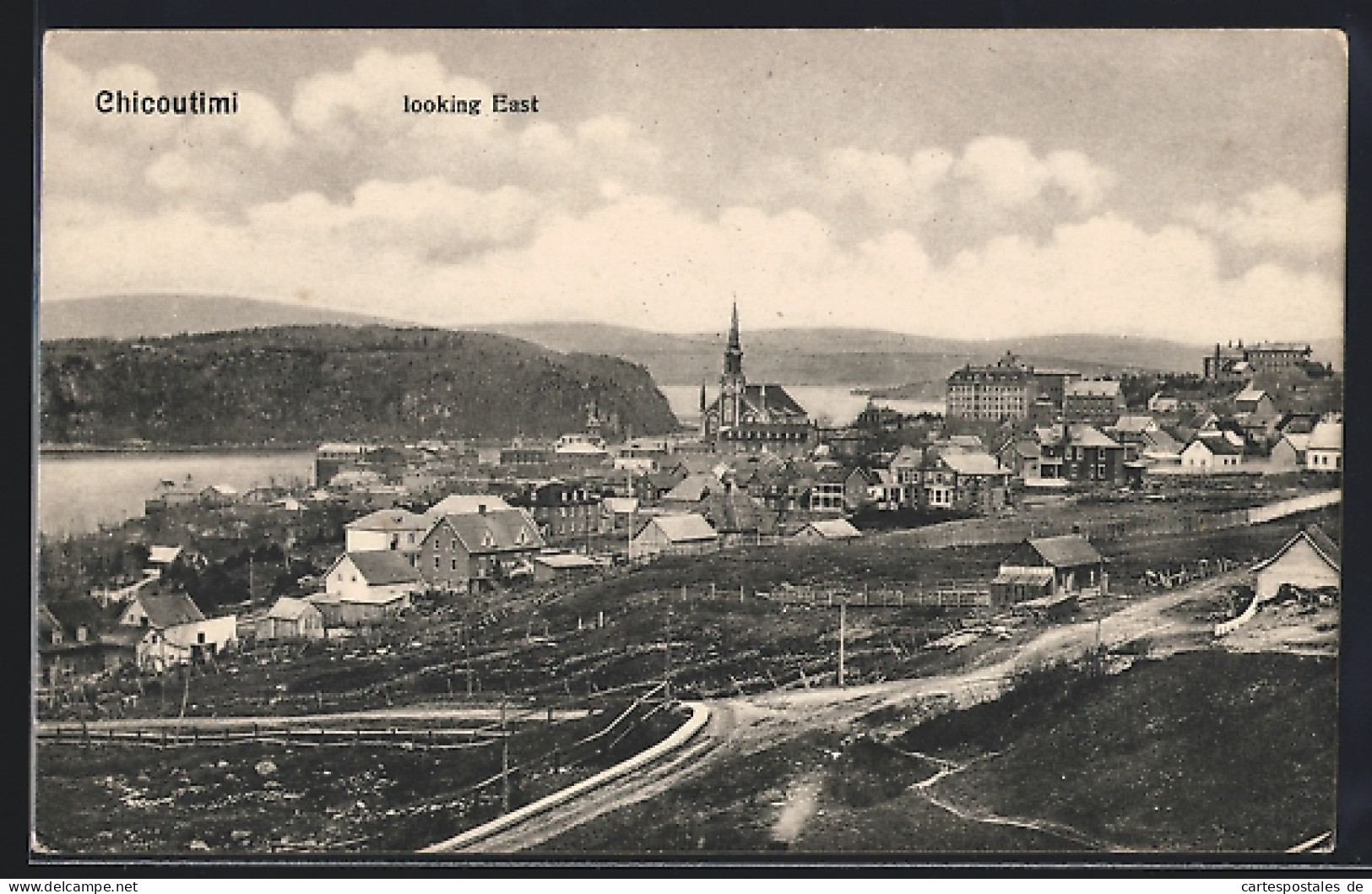 AK Chicoutimi, Panorama looking East